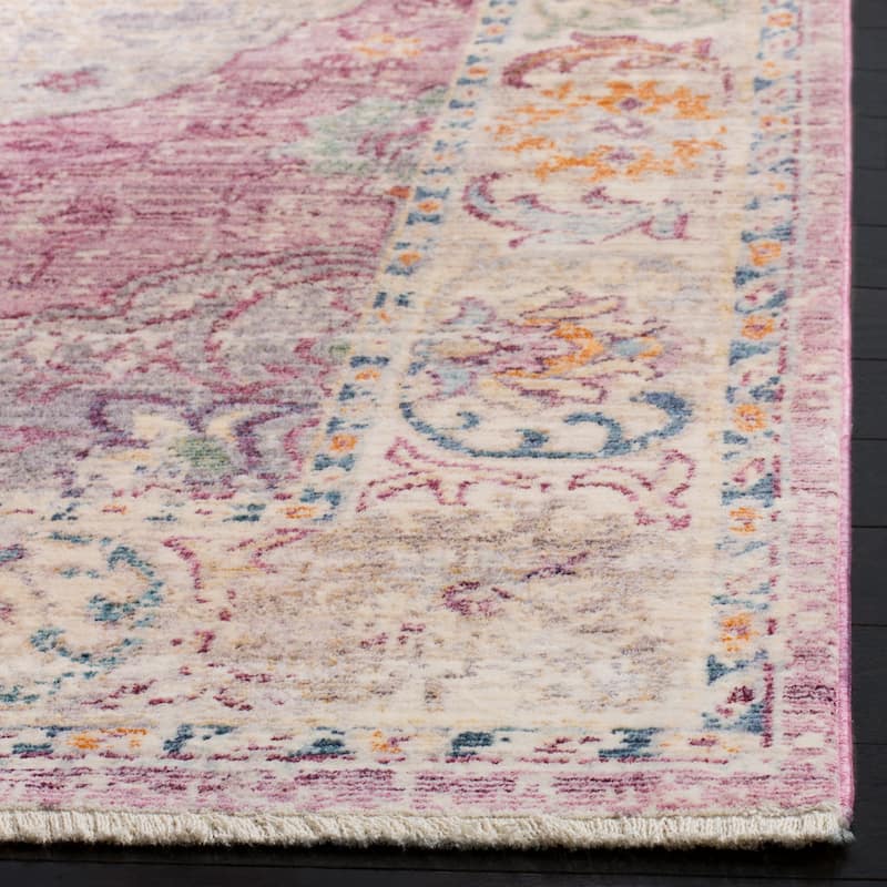 SAFAVIEH Illusion Lorri Vintage Boho Oriental Viscose Rug with