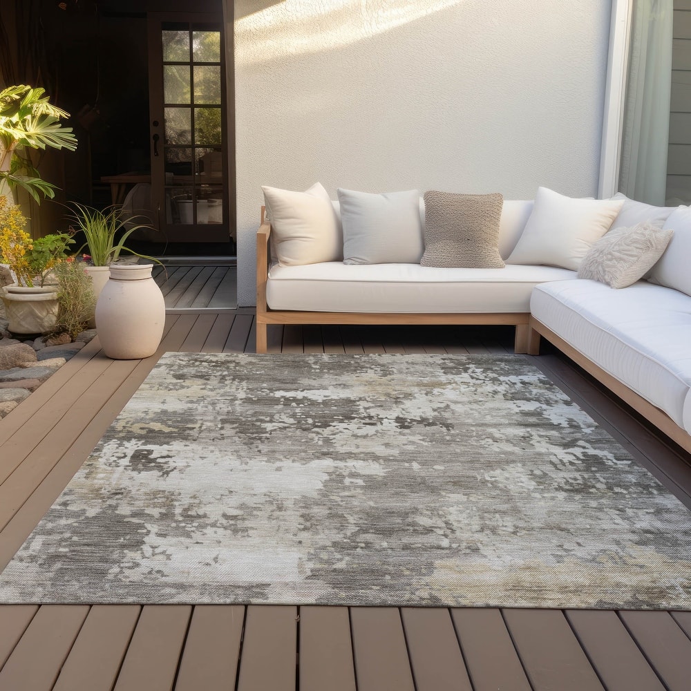 Machine Washable Indoor/Outdoor Contemporary Blend Chantille Rug
