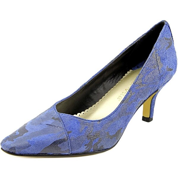 Bella Vita Wow WW Pointed Toe Suede Heels