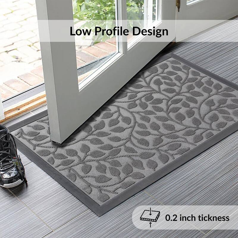 Heavy-Duty Dirt-Trapping Rubber Doormat with Raised Pattern