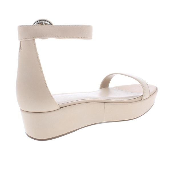 stuart weitzman capri sandal