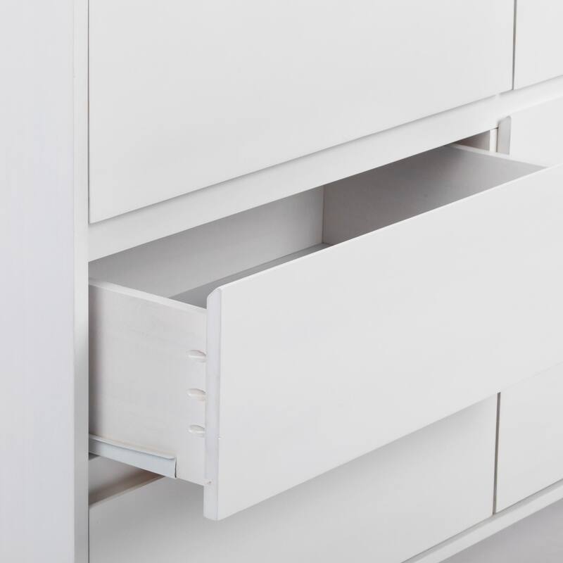 Max and Lily Scandinavian 6 Drawer Dresser