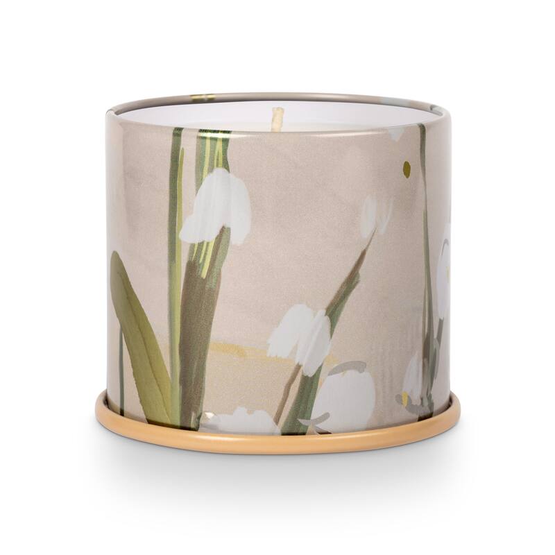 ILLUME Beautifully Done Isla Lily Candle