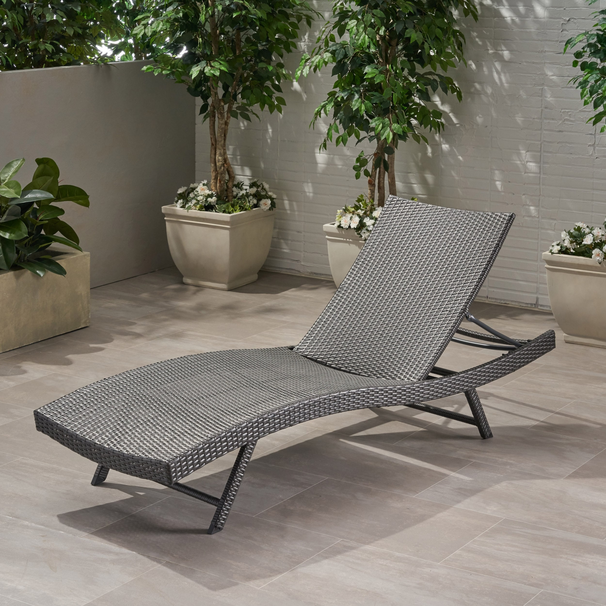 Roomfitters Kauai Outdoor Wicker Chaise Lounge with Adjustable Backrest, Modern Patio Recliner, Grey Finish