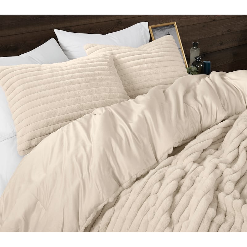 Frye Channel Faux Fur 3 Piece Comforter Set