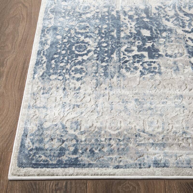 Nicole Miller New York Kenmare Capri Transitional Medallion Area Rug