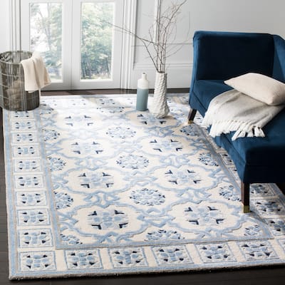 SAFAVIEH Handmade Bella Arrie Modern Floral Wool Rug