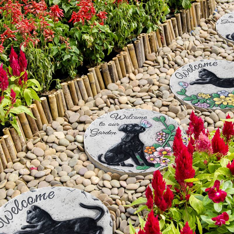 Glitzhome 4-Piece Cement Cat and Dog Textured Stepping Stones Garden Decor - 10 in