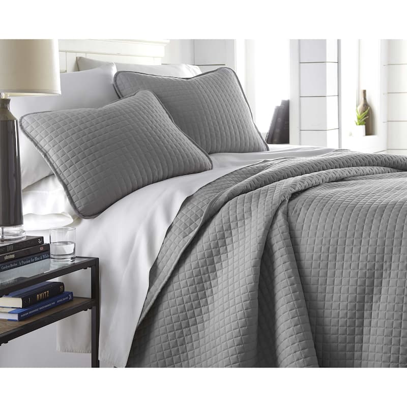Oversized Solid 3-piece Quilt Set by Southshore Fine Linens - Steel Grey - Twin - Twin XL
