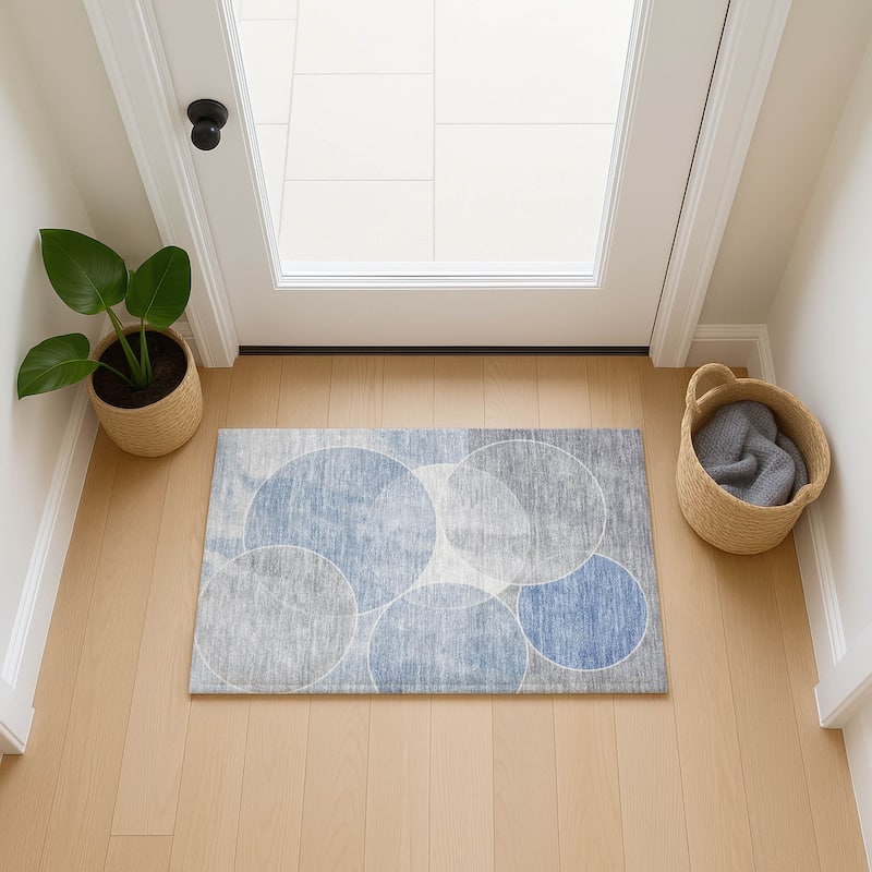 Machine Washable Indoor/ Outdoor Abstract Circles Chantille Rug