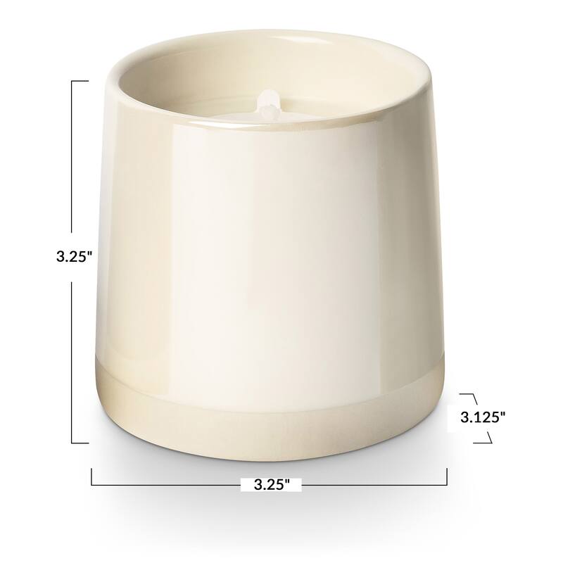 ILLUME Noble Holiday Winter White Candle