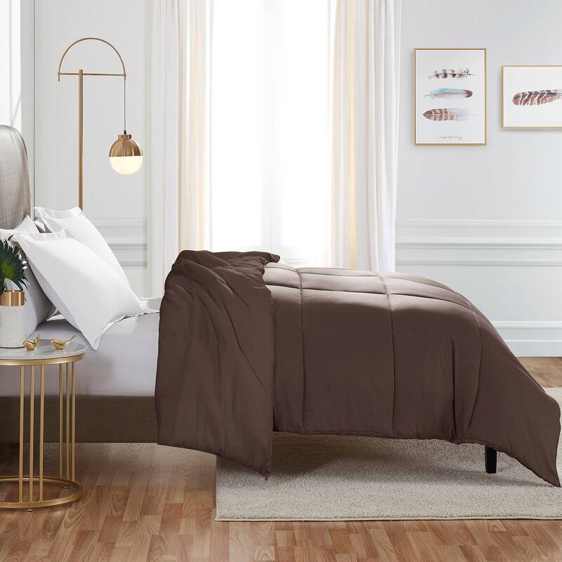 Clara Clark All-season Down Alternative Comforter