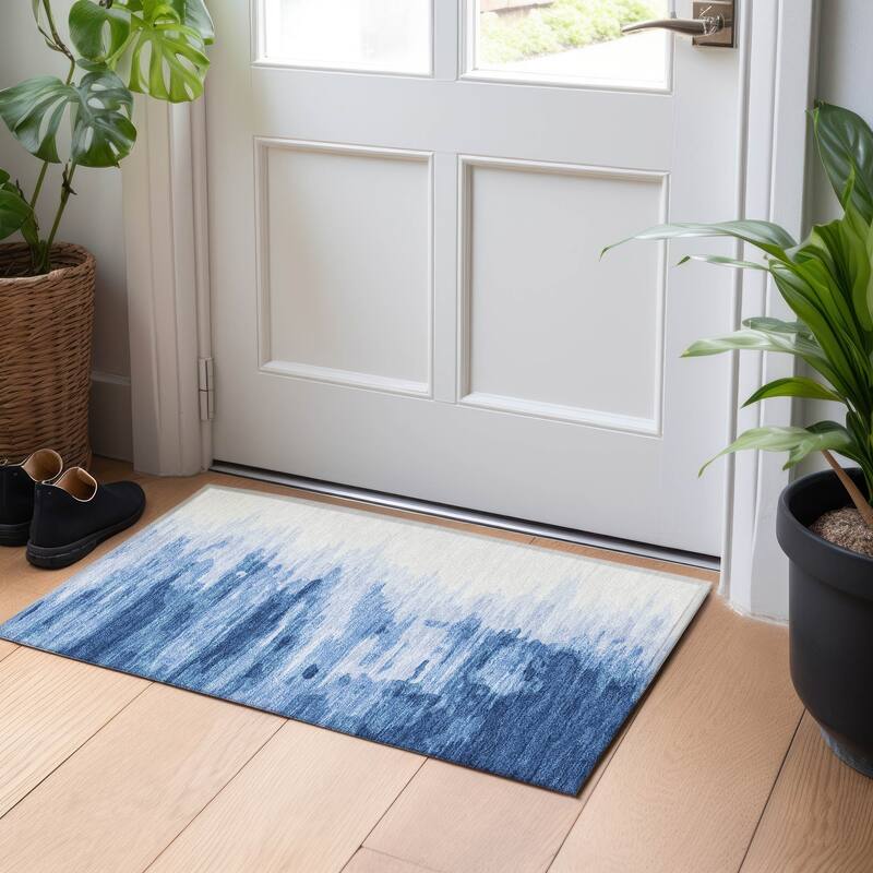 Machine Washable Indoor/ Outdoor Brushstrokes Ombre Chantille Rug - Navy - 1'8" x 2'6"