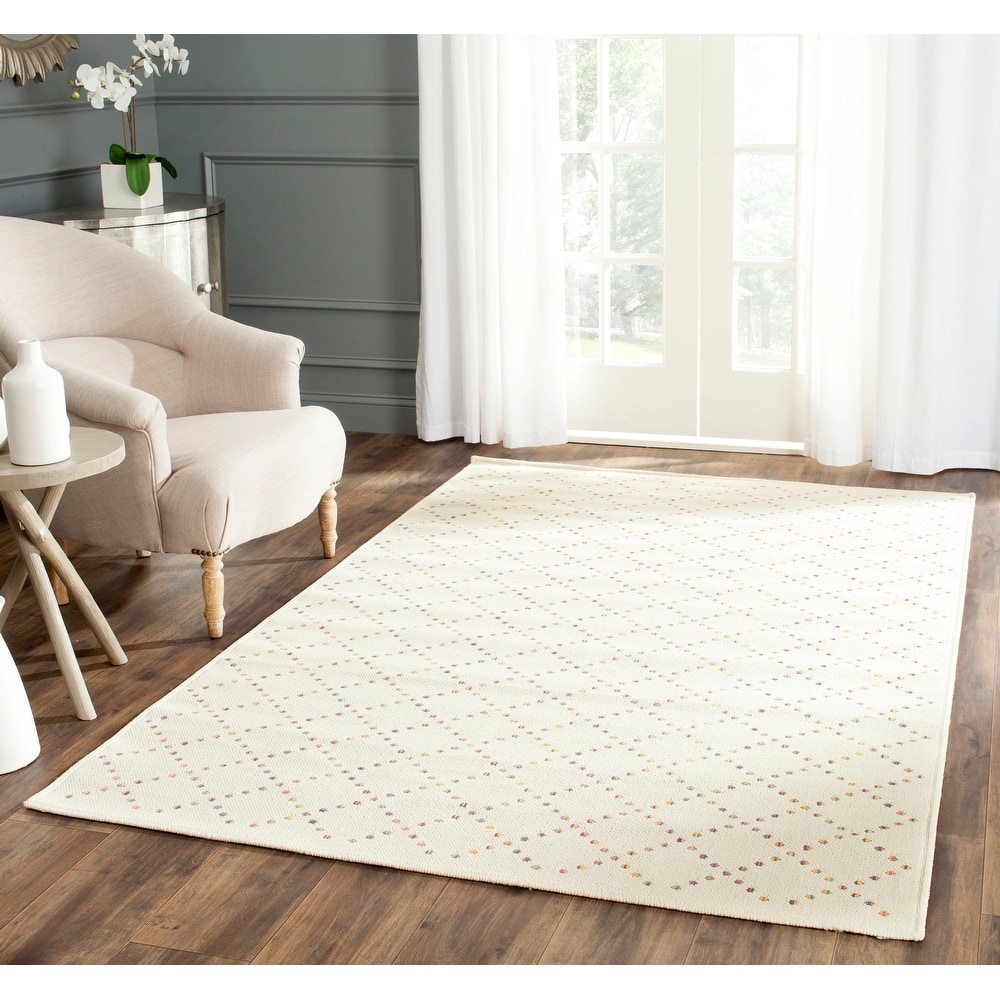 SAFAVIEH Havana Rhiannon Indoor/ Outdoor Waterproof Patio Backyard Rug