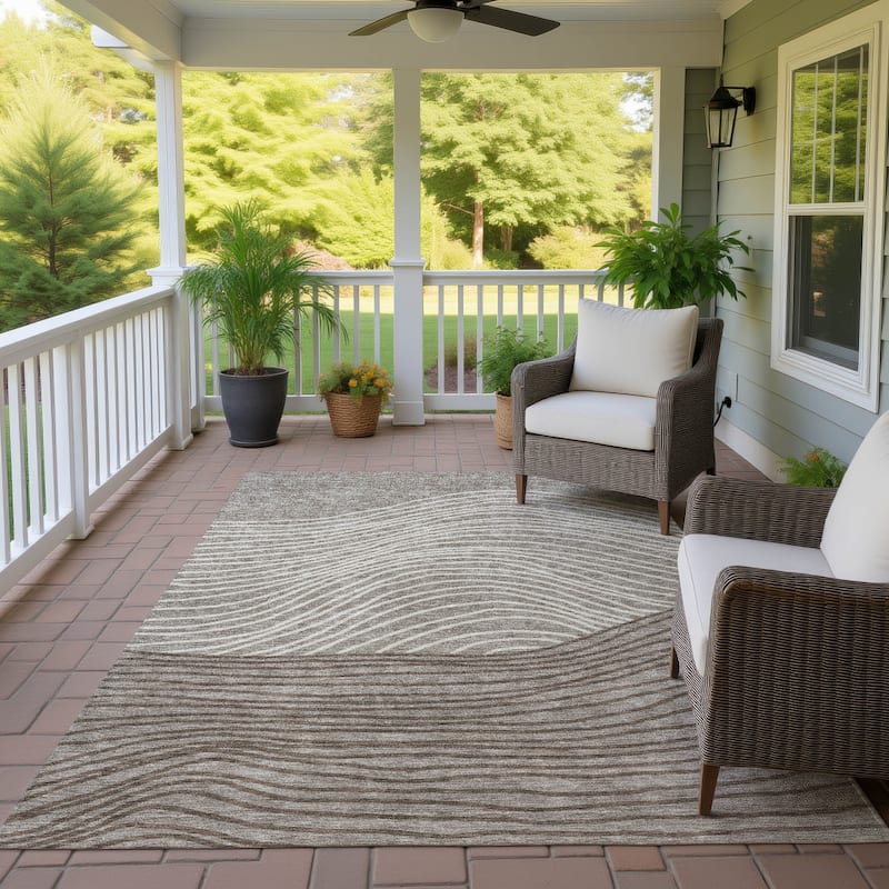 Machine Washable Indoor/ Outdoor Modern Arches Chantille Rug