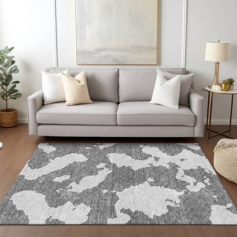 Machine Washable Indoor/ Outdoor Contemporary Abstract Chantille Rug