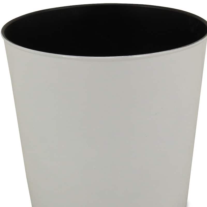 HomeRoots 9" White Recycled Plastic Indoor Outdoor Round Pot Planter
