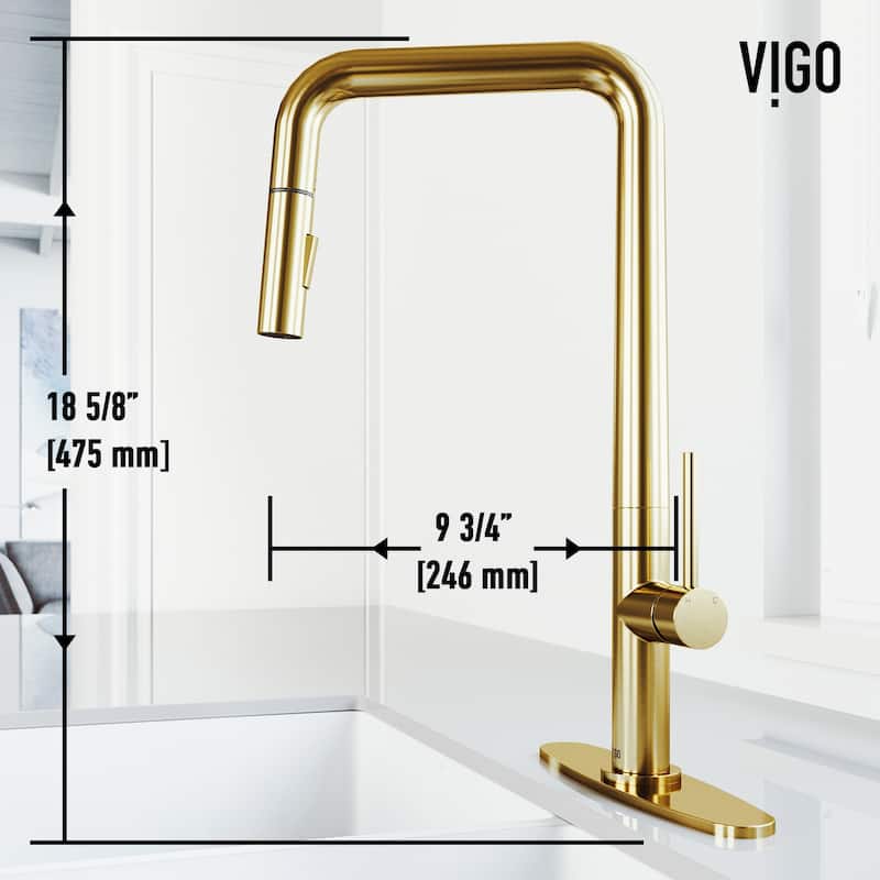 VIGO Parsons 18" H Single Handle Pull-Down Sprayer Kitchen Faucet