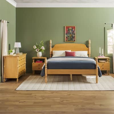 Walker Edison Queen Bed with Dresser and 2-Drawer Nightstands Bedroom Set