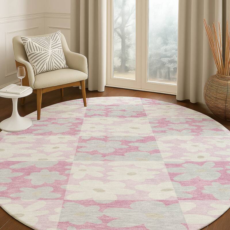 Machine Washable Indoor/ Outdoor Floral Krissy Chantille Rug