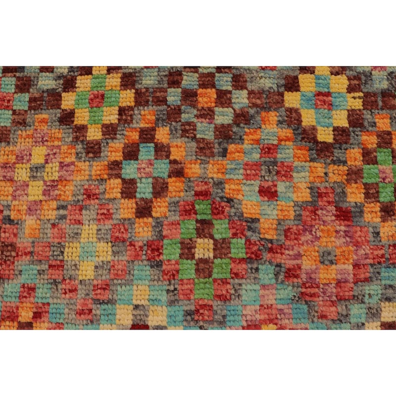 Shabby Chic Balochi Jenkins Gray/Red Hand Knotted Wool Rug - 4'10'' x 6'9''