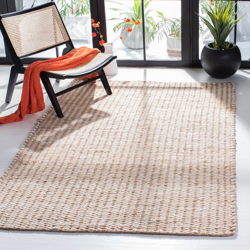 SAFAVIEH Handmade Natural Fiber Amiah Farmhouse Rug - 5' x 8' - Natural/Ivory