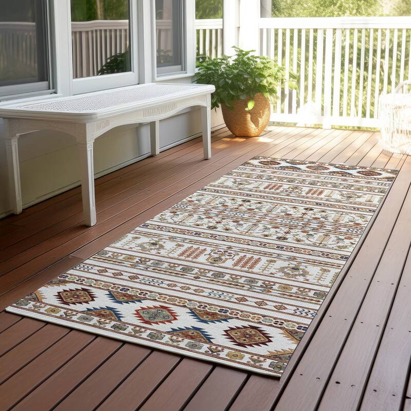 Machine Washable Indoor/ Outdoor Boho Moroccan Chantille Rug - Ivory - 2'3" x 7'6"