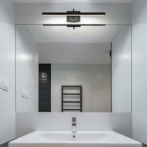 VONN Lighting Procyon 24" ETL Certified Integrated LED Bathroom Lighting Fixture in Black - 24"L x 6.5"D x 5.25"H