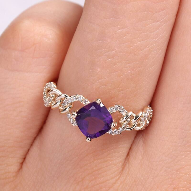 Miadora Cushion African Amethyst and 1/7ct TDW Diamond Link Engagement Ring in 10k Yellow Gold