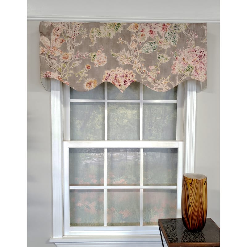 Monte Cristo Regal Valance