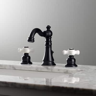 American Classic 8 in. Widespread Bathroom Faucet