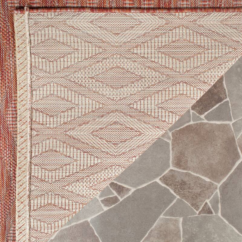 SAFAVIEH Courtyard Marolyn Indoor/ Outdoor Waterproof Patio Backyard Rug