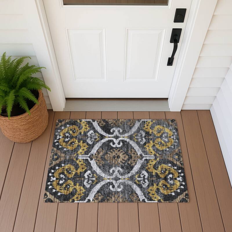 Machine Washable Indoor/ Outdoor Global Empire Chantille Rug - Black - 1'8" x 2'6"