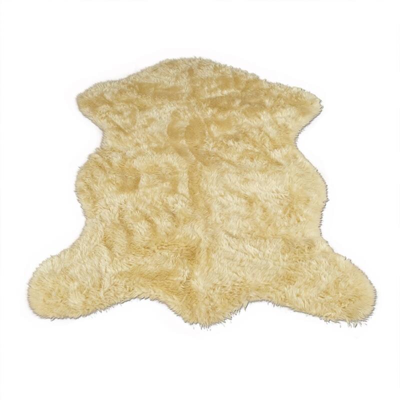 Walk on Me Faux Sheepskin Pelt Faux Fur Machine Washable Area Rug - 3'3" x 4'7" Pelt - Ivory