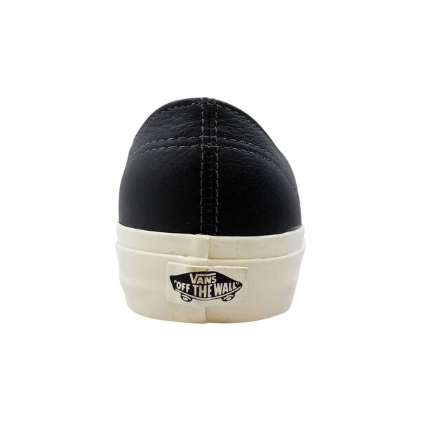 black authentic vans size 6