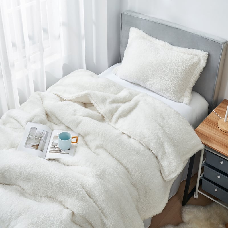 Pumi - Coma Inducer® Oversized Comforter Set - White - Twin XL