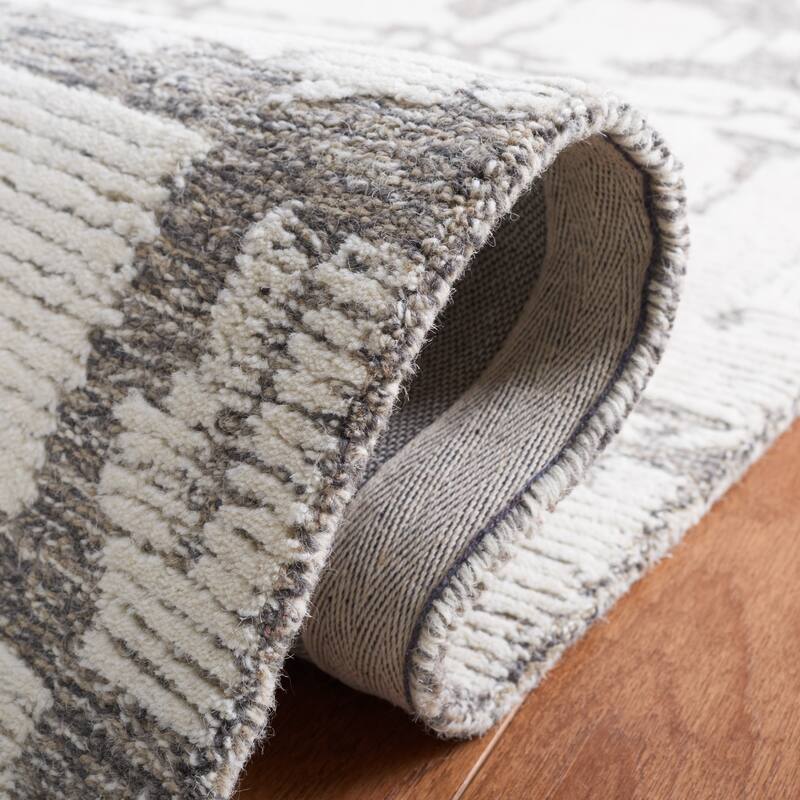 Martha Stewart by SAFAVIEH, Handmade Siun Abstract Wool Rug