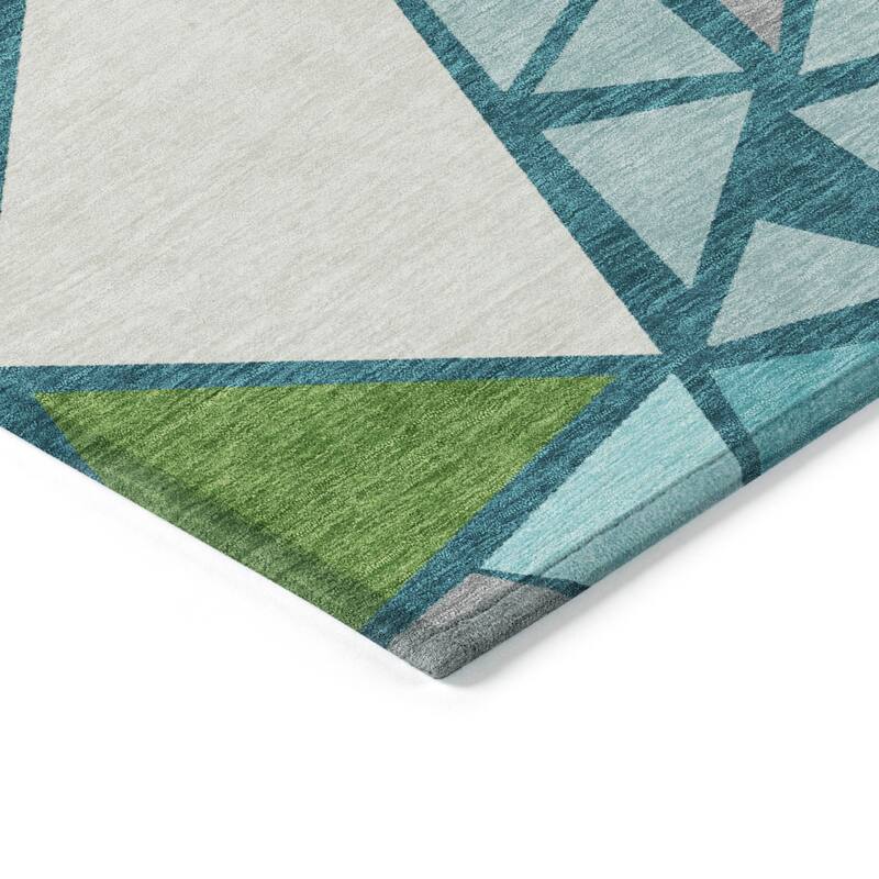 Machine Washable Indoor/ Outdoor Abstract Mosaic Chantille Rug