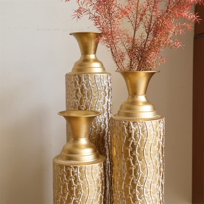 Metal Decorative Vases High Distress Metal Center Vases,Set of 3