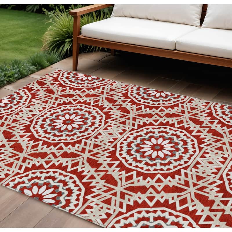 HomeRoots Floral Medallion Transitional Rectangle Outdoor Rug - 9' X 12'