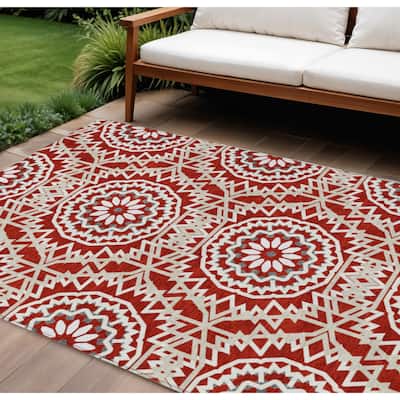 HomeRoots Floral Medallion Transitional Rectangle Outdoor Rug