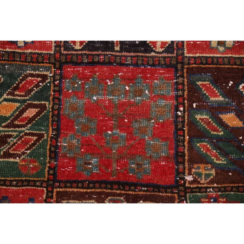 Traditional Bakhtiari Persian Vintage Rug Hand-Knotted Wool Carpet - 4'6"x 8'10"