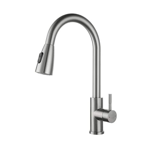 Single Handle Pull Out Sprayer Kitchen Faucet in Brushed Nickel