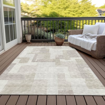 Machine Washable Indoor/ Outdoor Chantille Modern Blocks Rug