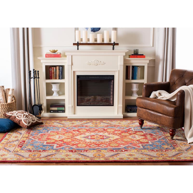 SAFAVIEH Handmade Antiquity Nubia Traditional Oriental Wool Rug