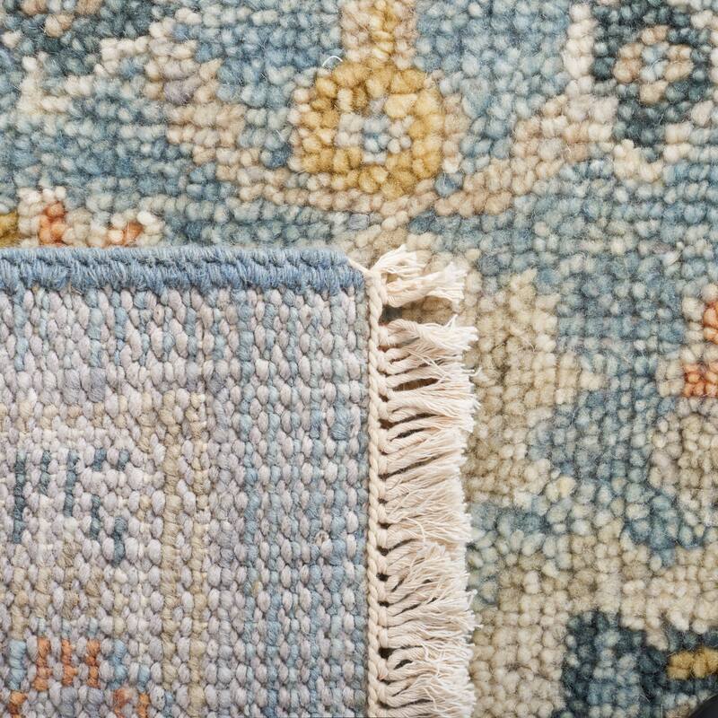 SAFAVIEH Handmade Samarkand Brianne Traditional Wool Rug