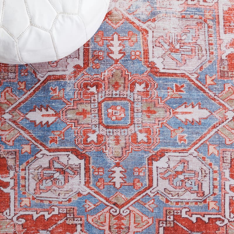 SAFAVIEH Tucson Machine Washable Slip Resistant Vida Distressed Rug