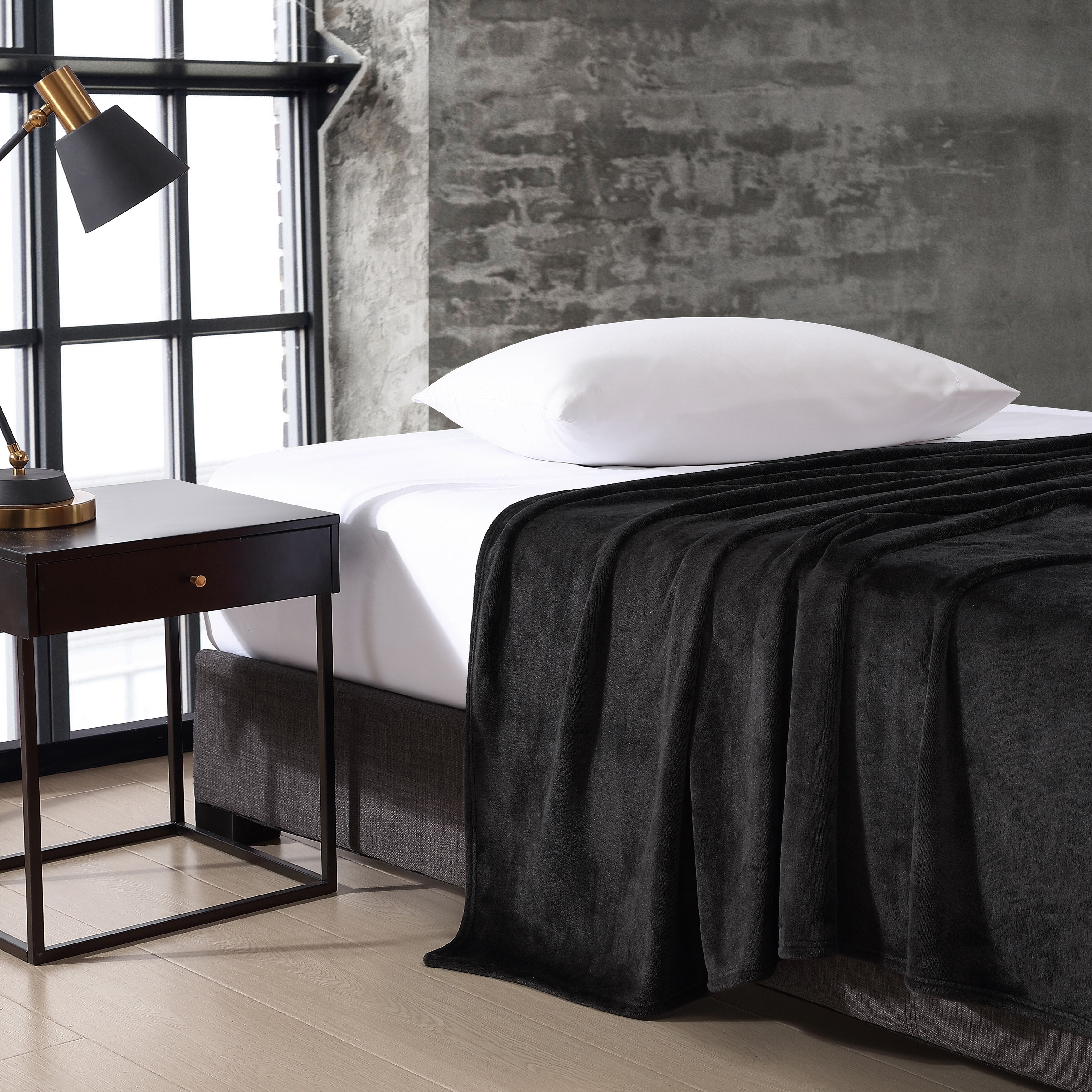 Kenneth cole reaction discount blanket