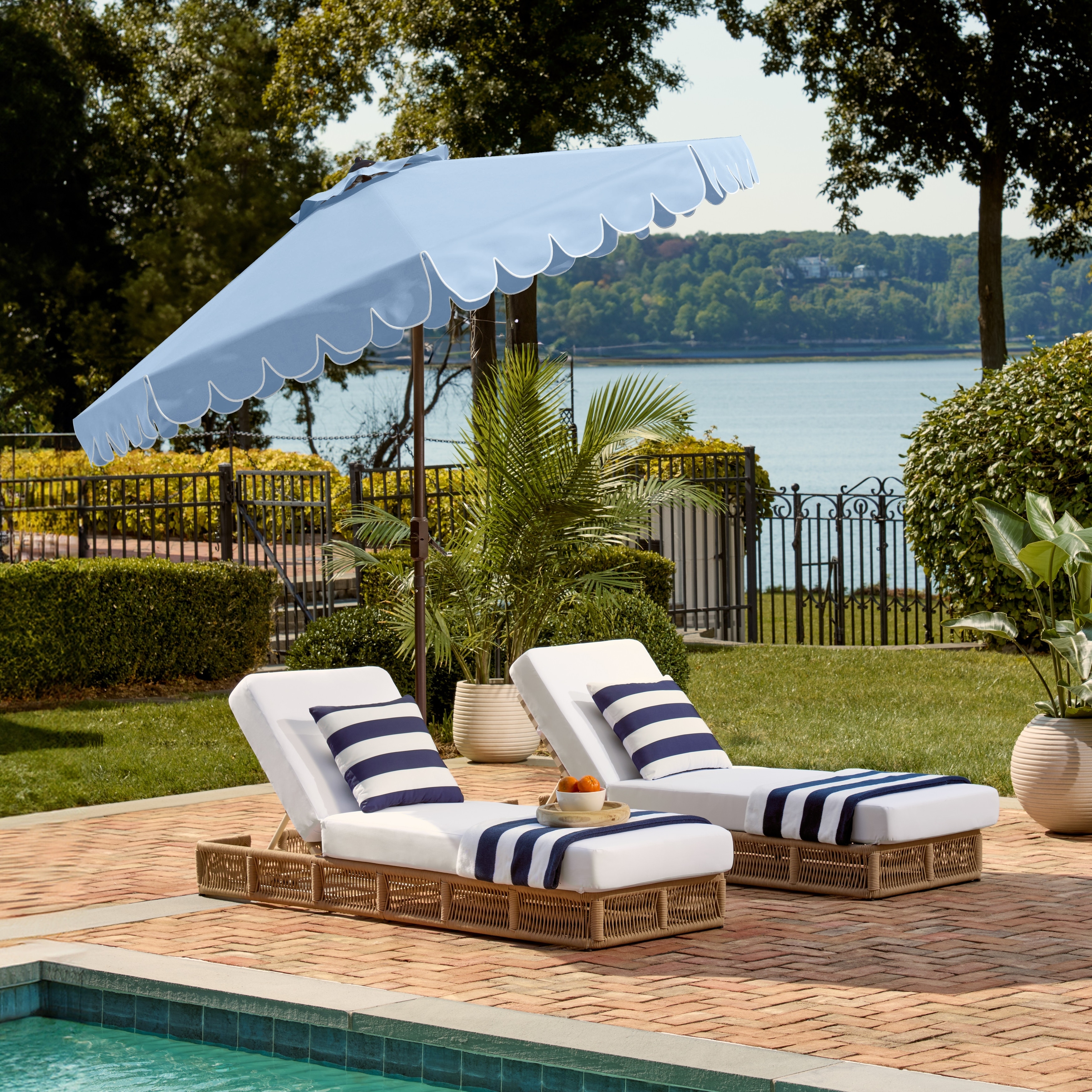 9 foot blue patio umbrella 9' w/ Crank/Tilt Feature The easy Serwall 9-ft Blue Square Crank
