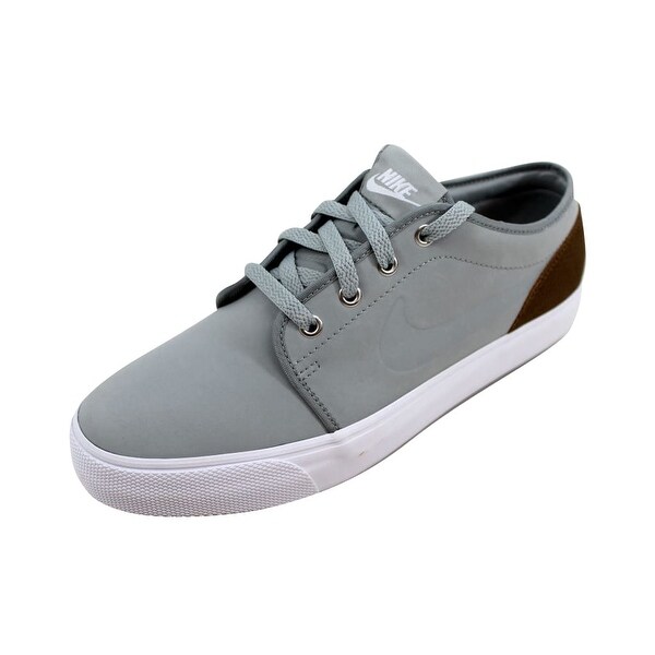 nike toki low brown